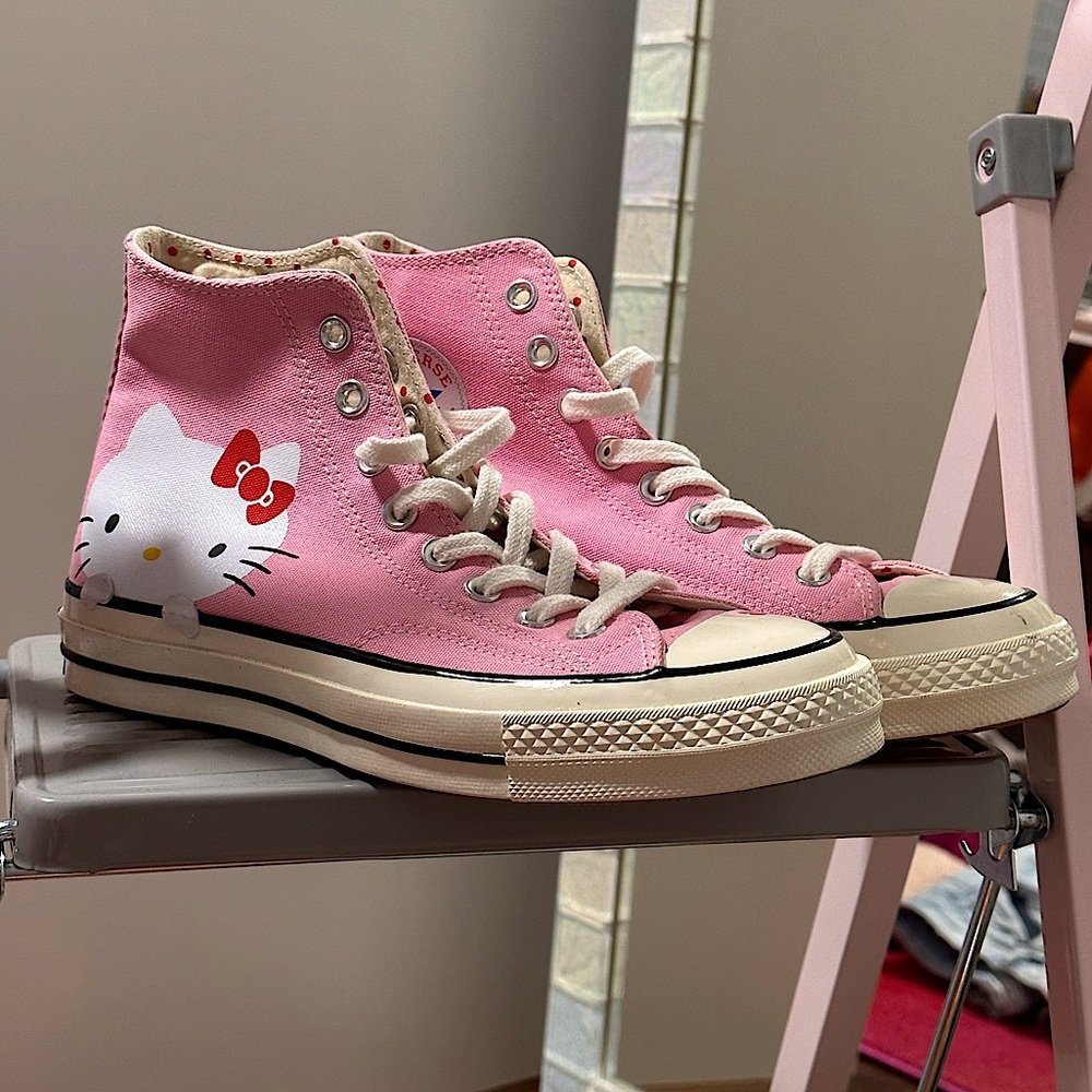 Converse Chuck Taylor All-Star Hello Kitty Pink